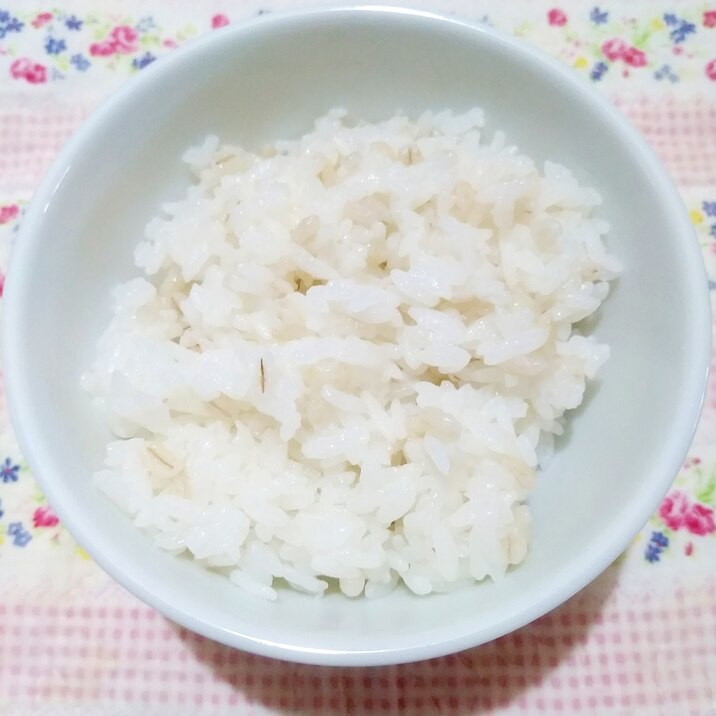 もちもち食感が美味しい もち麦ごはん レシピ 作り方 By Mariron 楽天レシピ